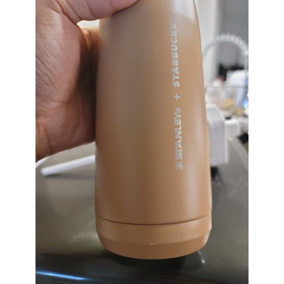 Stanley Starbucks Steel Tumbler Stanley Hoth Camel - Picture 4 of 12